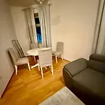 Vienna Central Apartment Contactless Check In