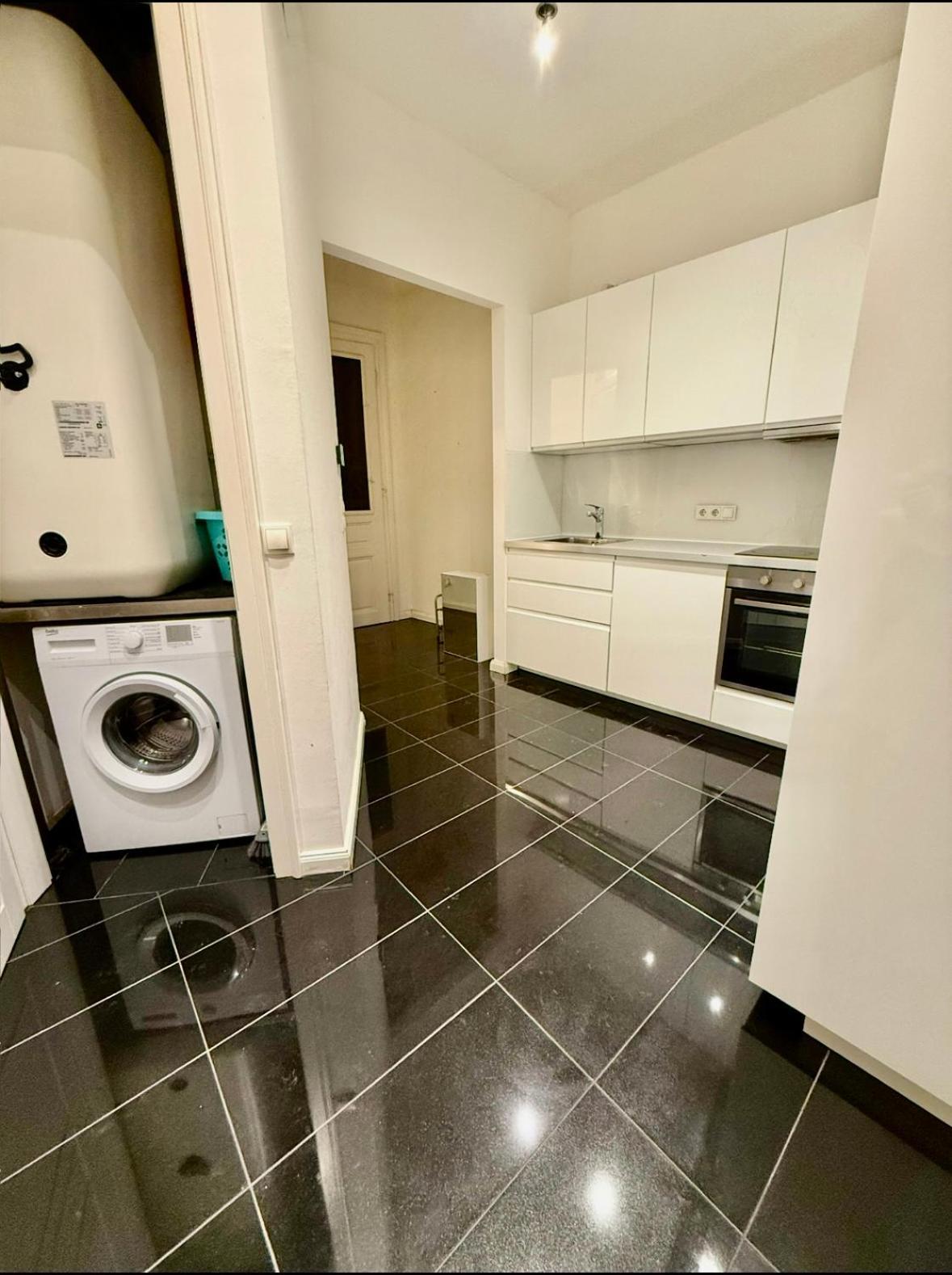 Contactless Check In Apartment